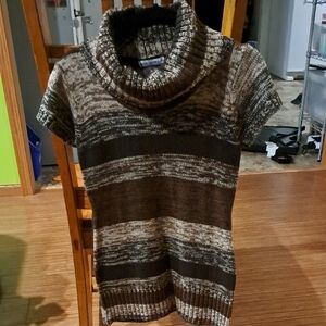 Body Central Brown Tan and Cream Cowl Neck Sweater